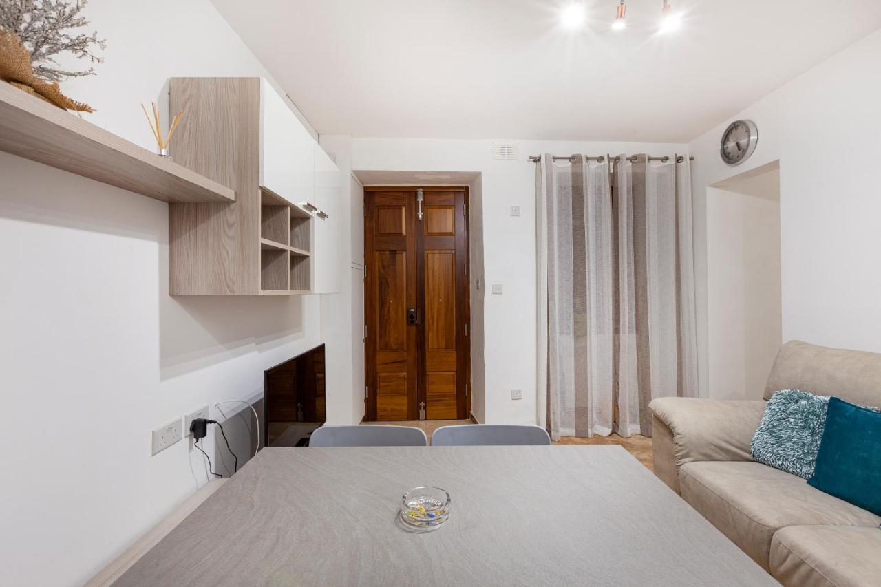 Designer Home With Comfy Sofa In Central Valletta By 360 Estates Luaran gambar