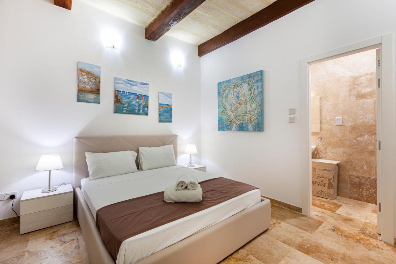 Designer Home With Comfy Sofa In Central Valletta By 360 Estates Luaran gambar