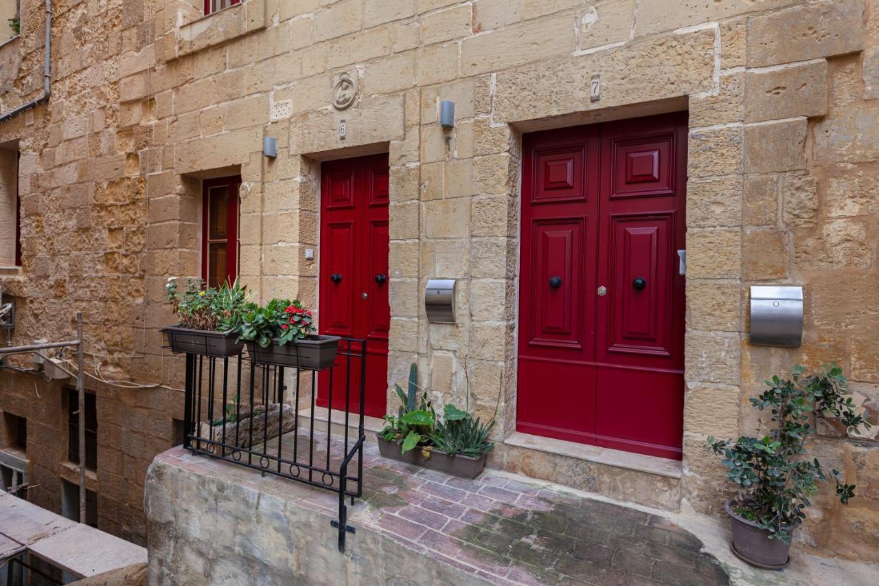 Designer Home With Comfy Sofa In Central Valletta By 360 Estates Luaran gambar